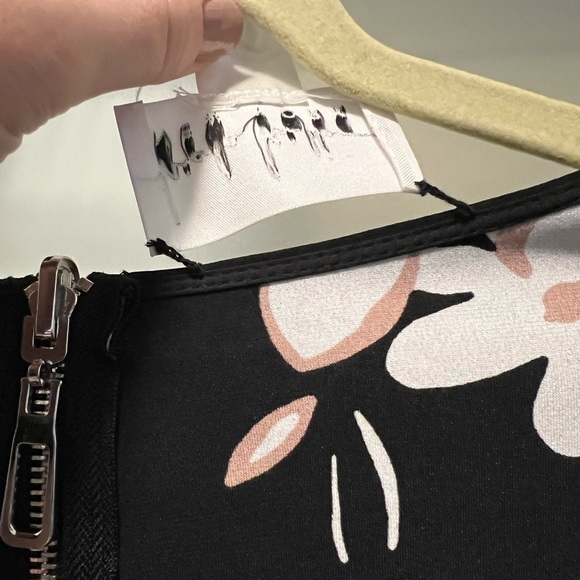 Reversible Nicole Miller New York Dress - Picture 9 of 9